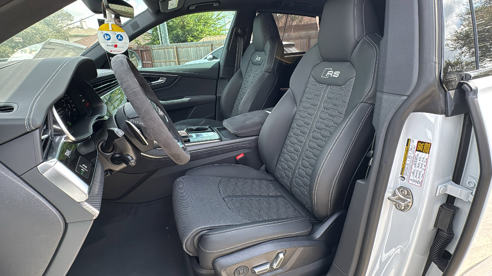 New 2026 Audi RS Q8 performance image 13