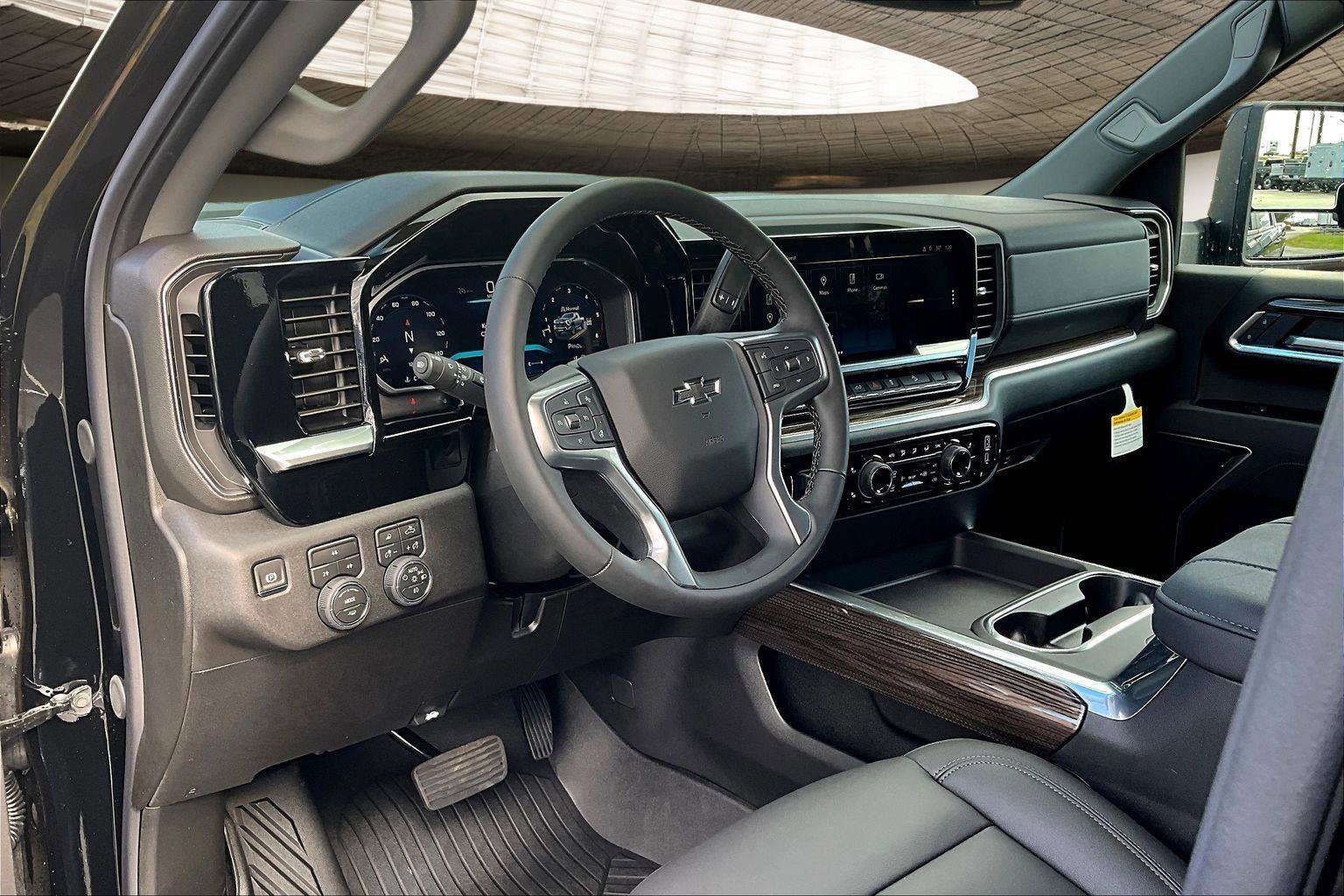 New 2026 Chevrolet Silverado 2500 LT w/ Trail Boss Package image 7