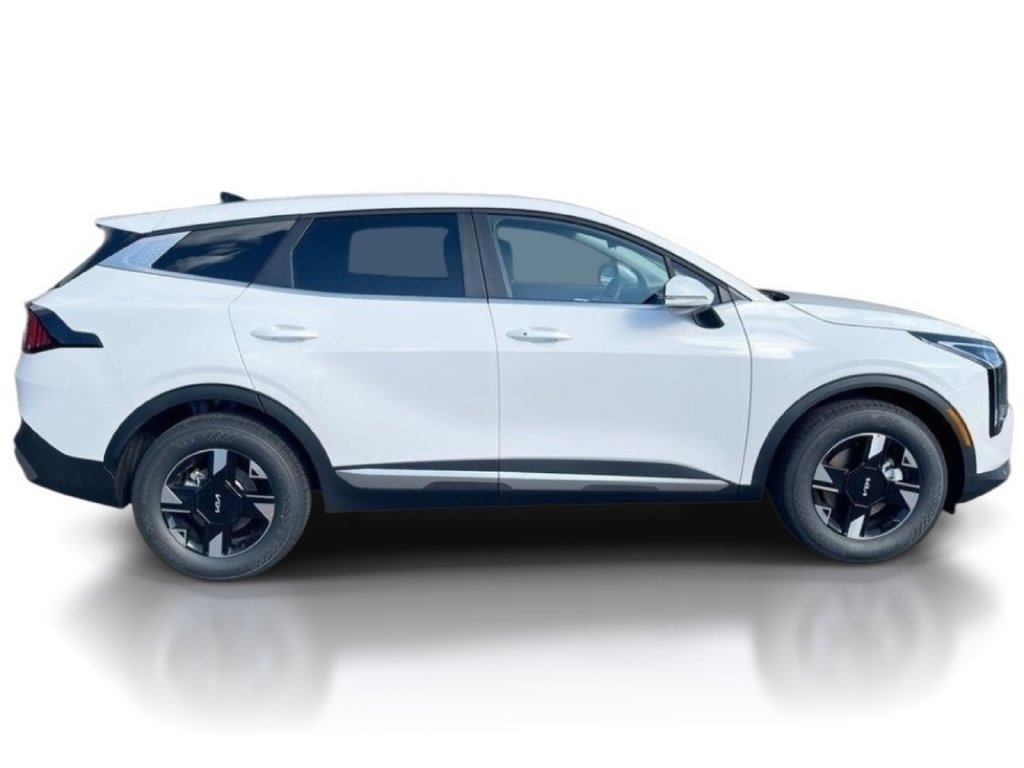 New 2026 Kia Sportage LX w/ LX Convenience Package FWD image 8