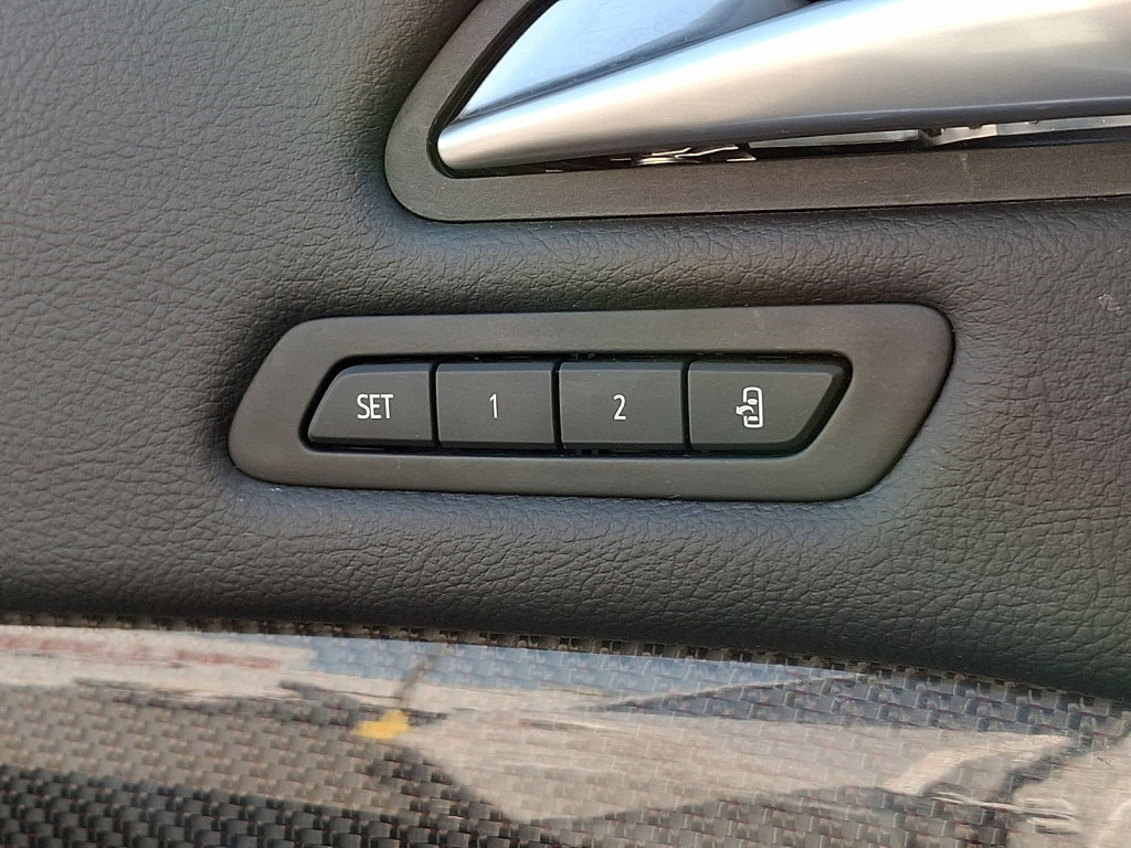 Used 2023 Cadillac XT4 Sport FWD image 30