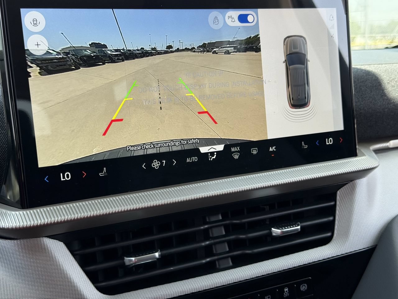 New 2026 Ford Explorer Active RWD image 14