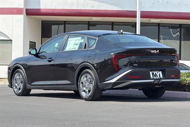 New 2026 Kia K4 FWD image 6