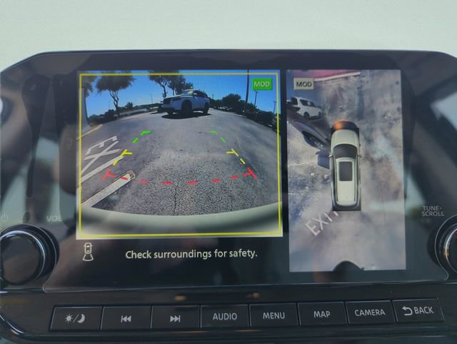 Used 2024 Nissan Pathfinder SL image 34