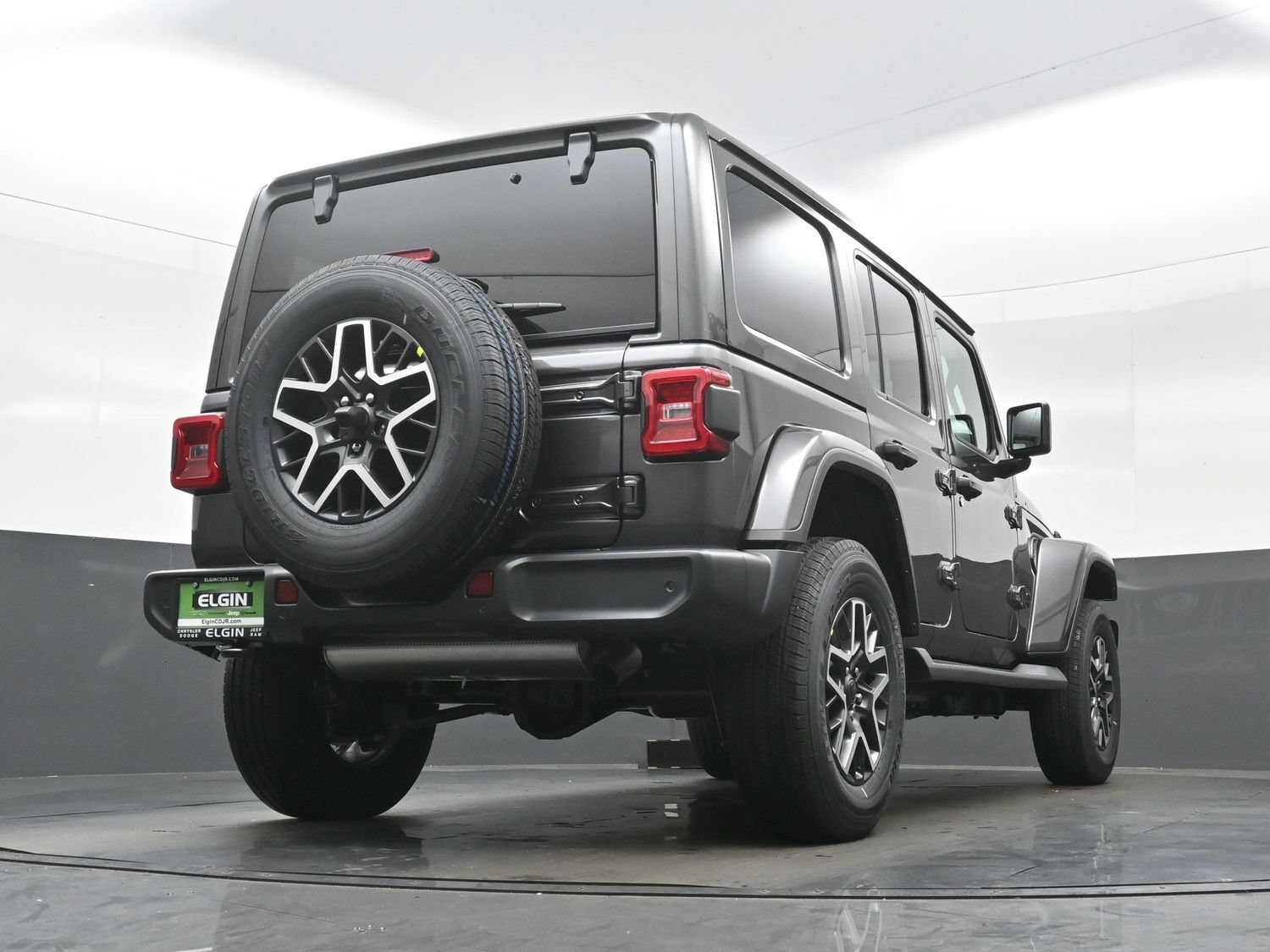 New 2027 Jeep Wrangler Unlimited Sahara AWD/4WD image 18