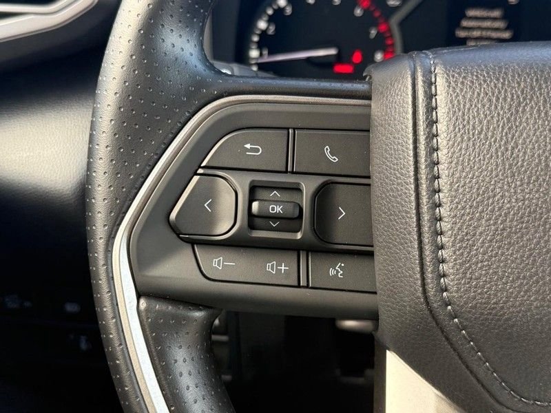 New 2026 Toyota Tundra SR5 AWD/4WD image 9