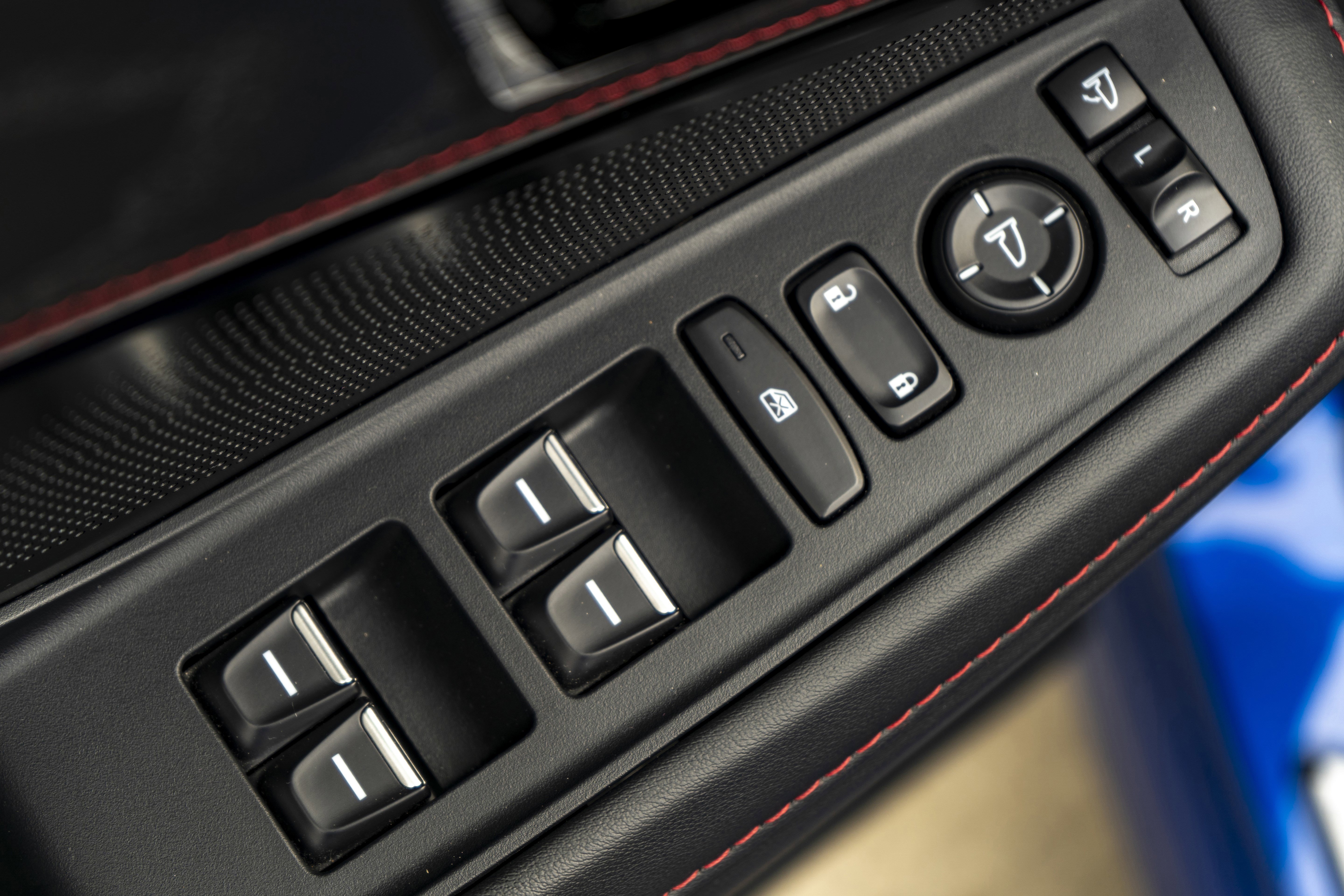 Used 2025 Acura MDX Type S image 38