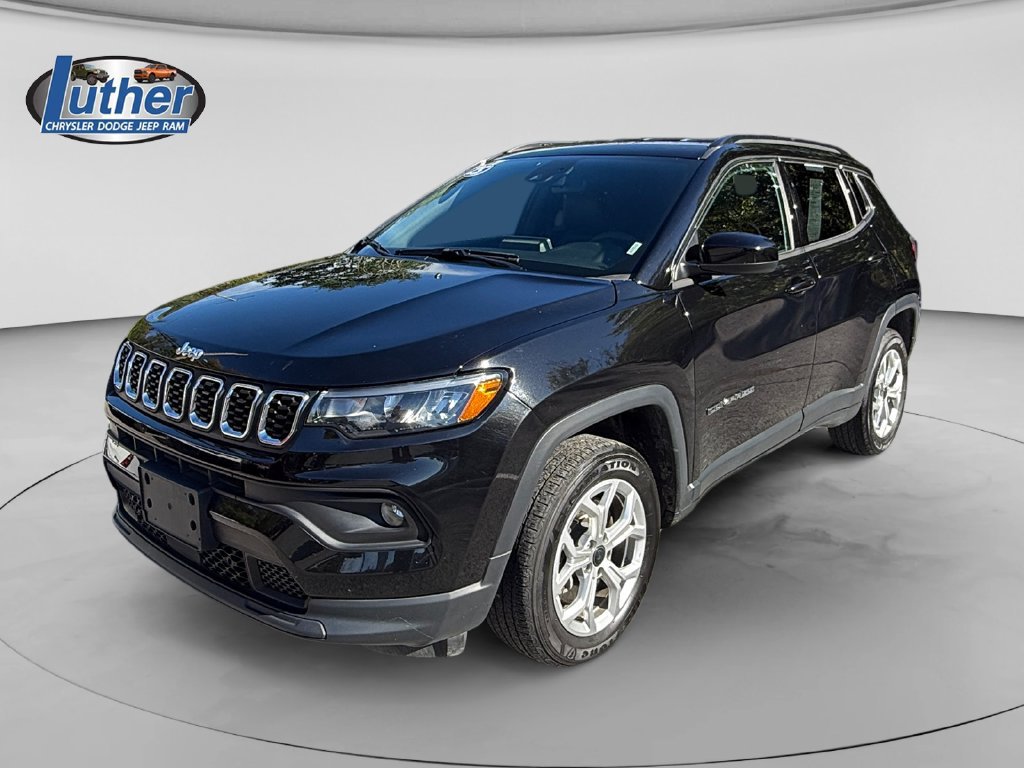 Used 2025 Jeep Compass Latitude