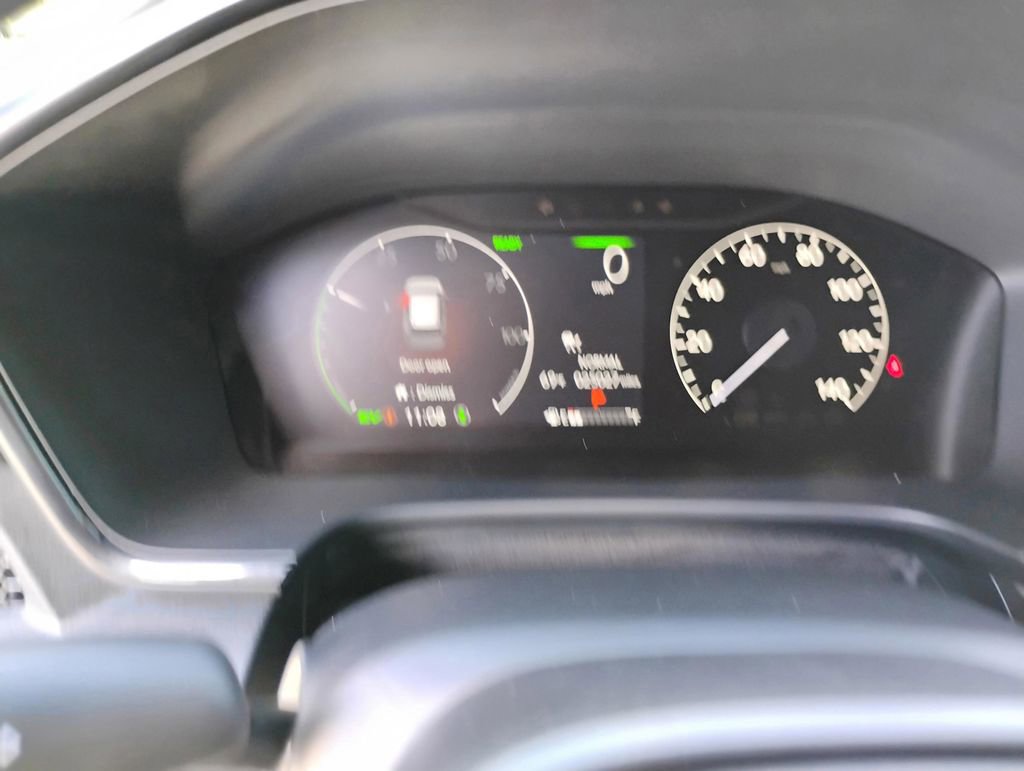 Used 2023 Honda CR-V Sport image 32