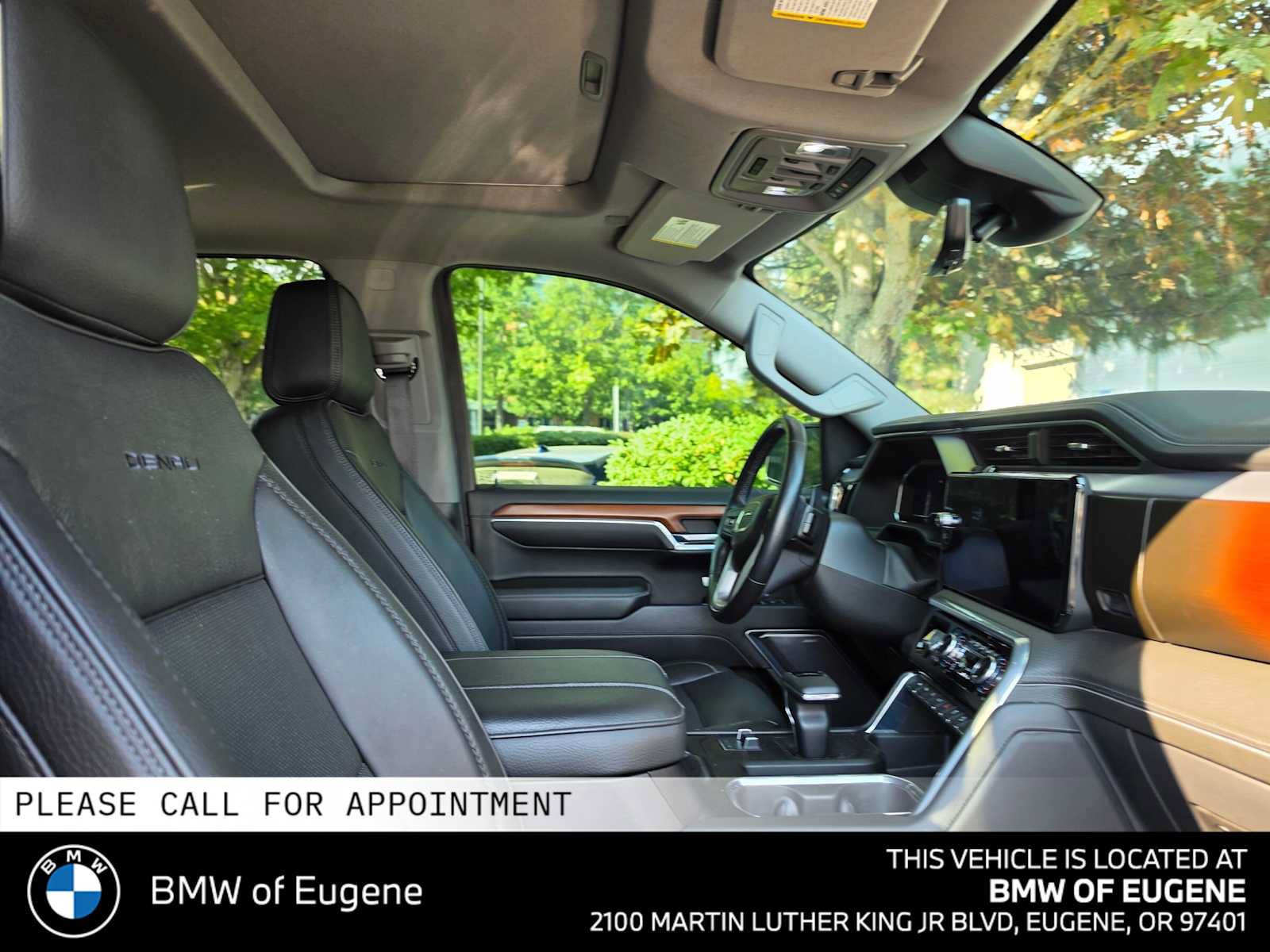 Used 2023 GMC Sierra 1500 Denali w/ Denali Reserve Package AWD/4WD image 11
