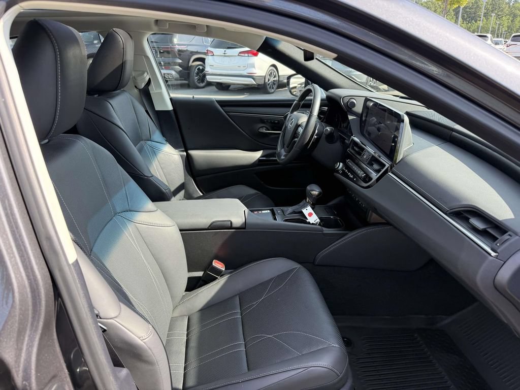 Used 2023 Lexus ES 350 Ultra Luxury w/ Accessory Package (Z2) FWD image 14