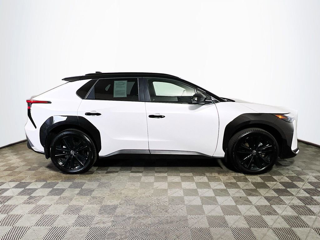 Certified 2025 Toyota bZ4X AWD image 9