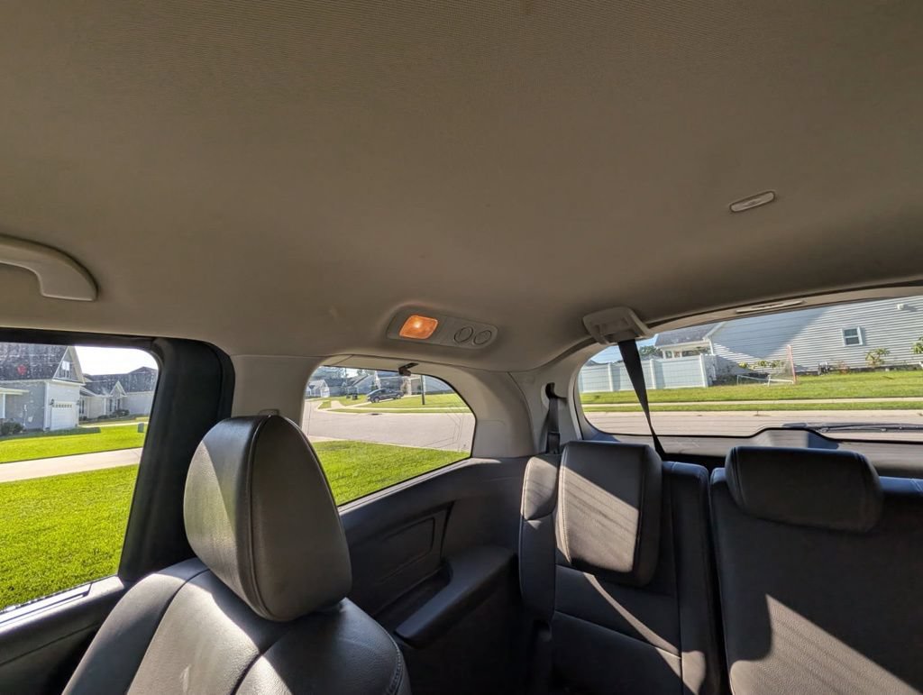 Used 2014 Honda Odyssey EX-L image 12