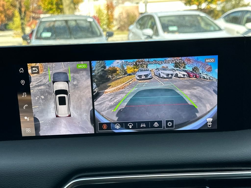 New 2025 Nissan Armada SL w/ Captain's Chari Seat Package image 34