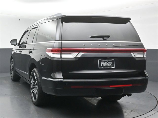 Used 2022 Lincoln Navigator Black Label image 6