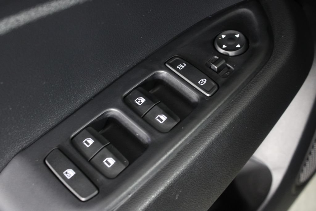 Certified 2026 Hyundai Venue SEL FWD image 23
