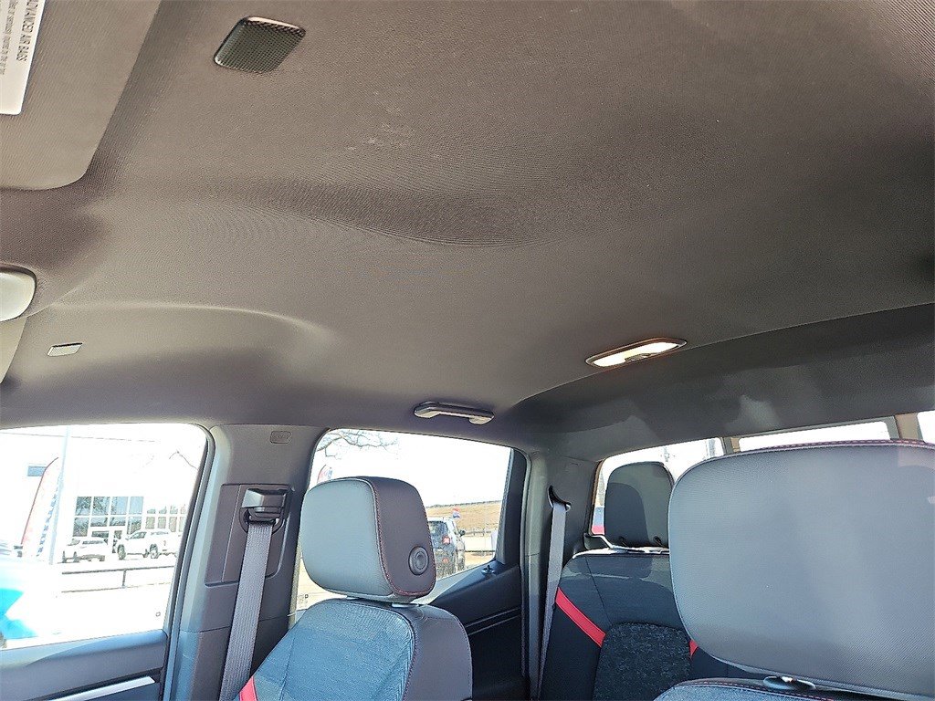 Used 2023 Chevrolet Colorado Z71 w/ Z71 Convenience Package 2 image 21