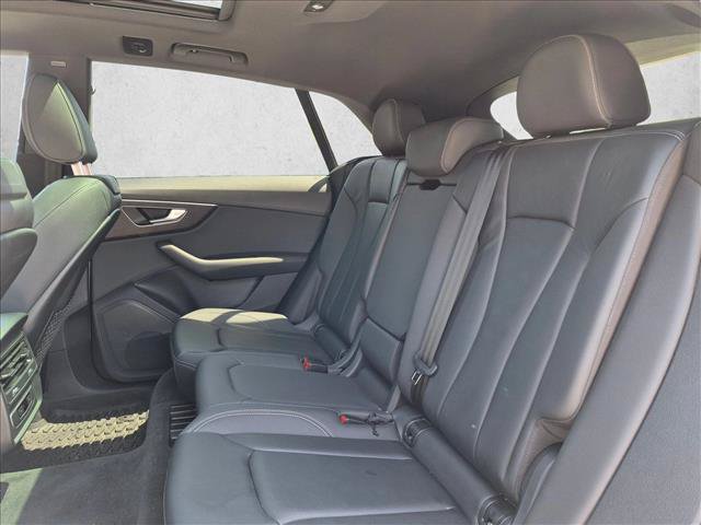 Used 2021 Audi Q8 Premium AWD/4WD image 20