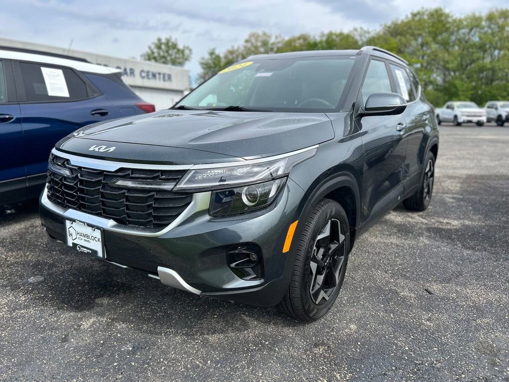 Used 2024 Kia Seltos EX AWD/4WD image 30