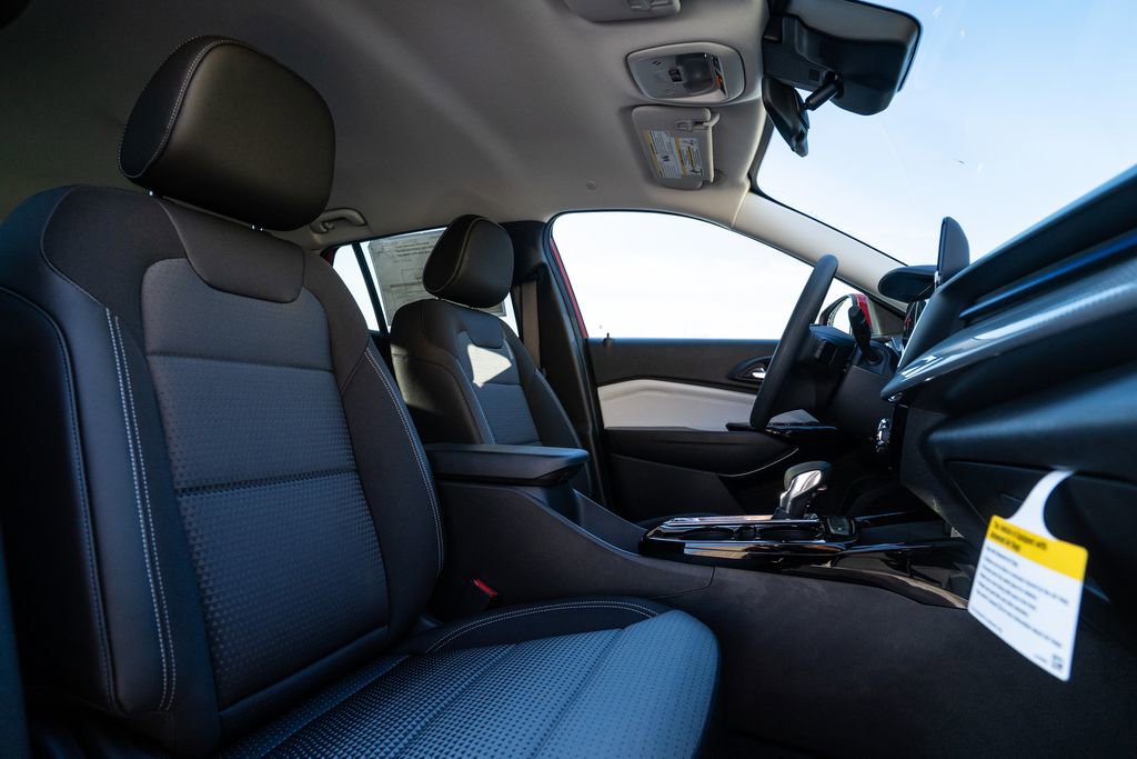 New 2026 Chevrolet Trax LT image 14