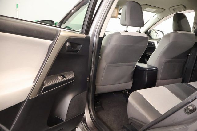 Used 2014 Toyota RAV4 LE image 24