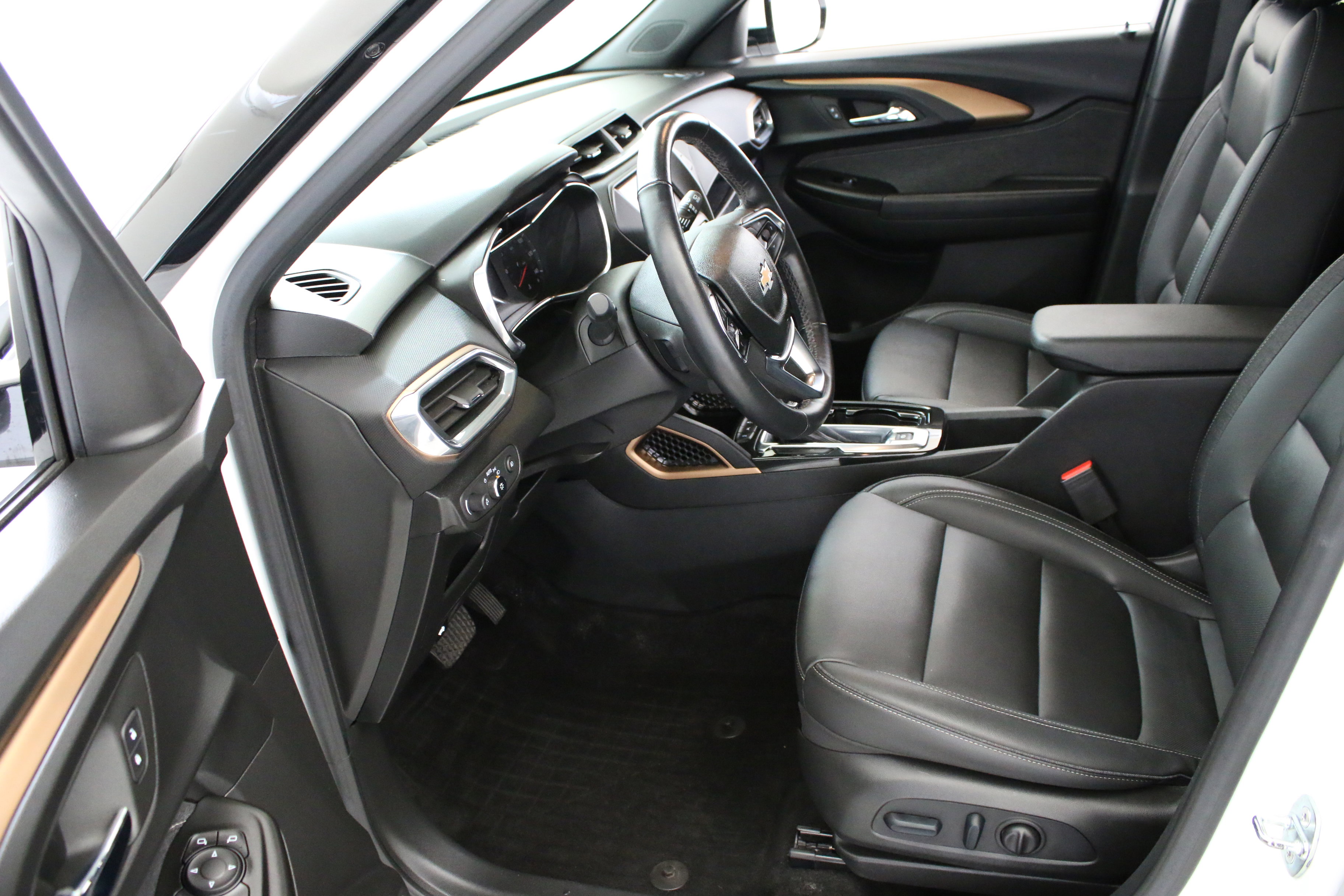 Certified 2023 Chevrolet TrailBlazer ACTIV FWD image 28