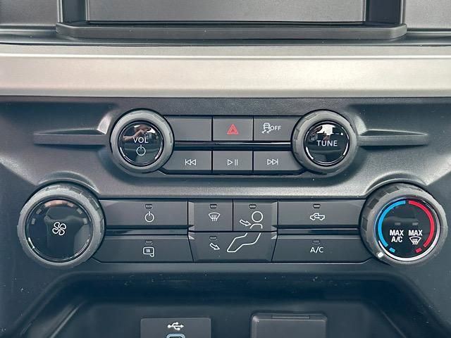 New 2025 Ford F250 XL w/ FX4 Off-Road Package image 34