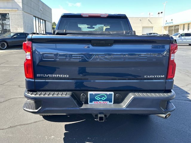 Certified 2020 Chevrolet Silverado 1500 Custom w/ Custom Value Package AWD/4WD image 6