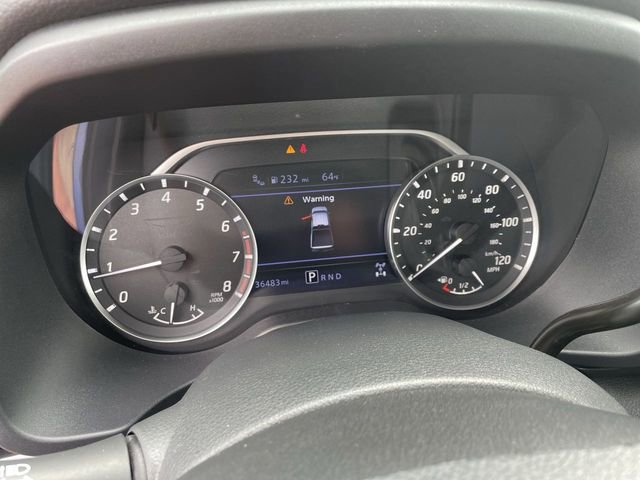 Used 2022 Nissan Titan SV AWD/4WD image 13