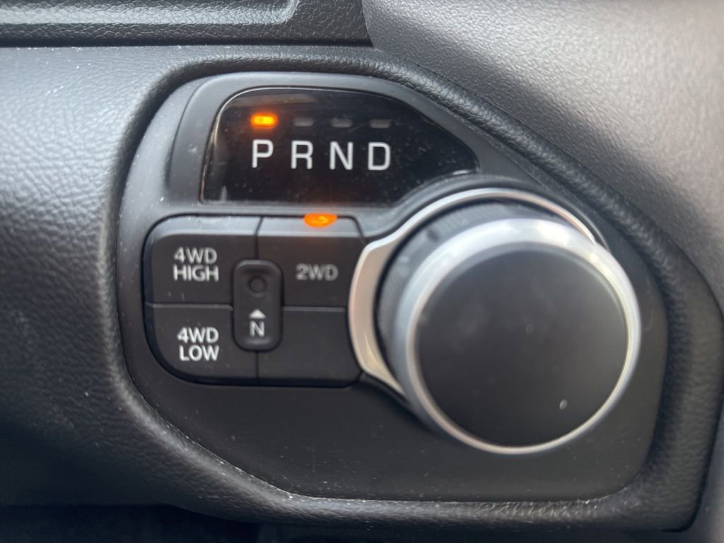 Used 2024 RAM 2500 Big Horn w/ Bed Utility Group image 21