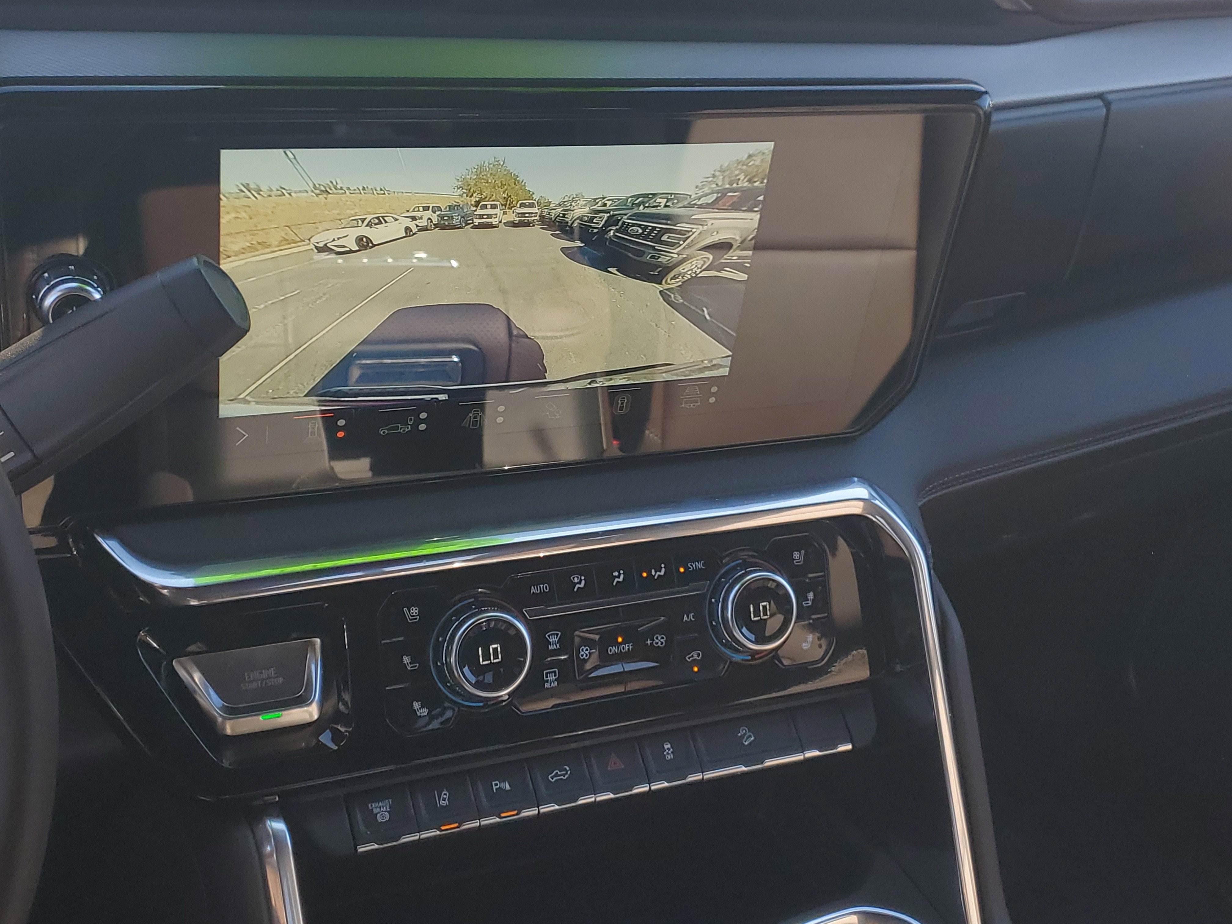 Used 2025 GMC Sierra 2500 Denali w/ Denali Reserve Package image 26