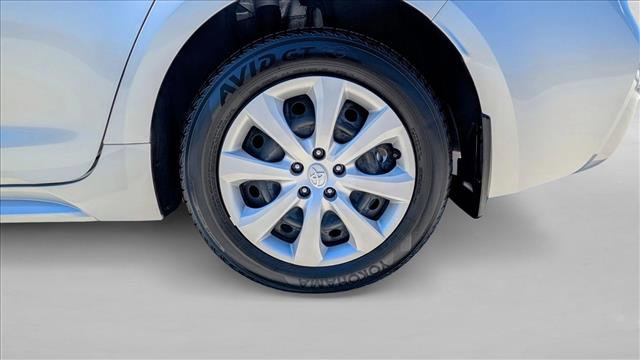 Used 2024 Toyota Corolla LE image 23