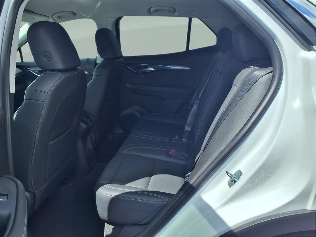 Certified 2025 Buick Envision Preferred AWD/4WD image 16