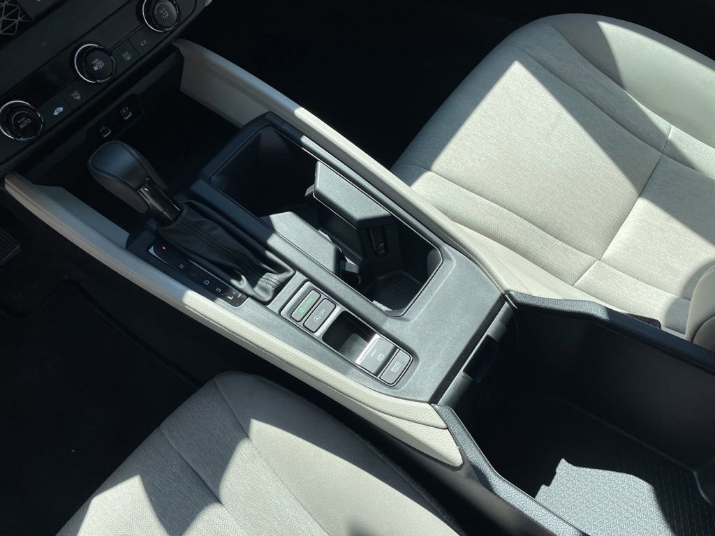 Used 2023 Honda Accord LX image 9