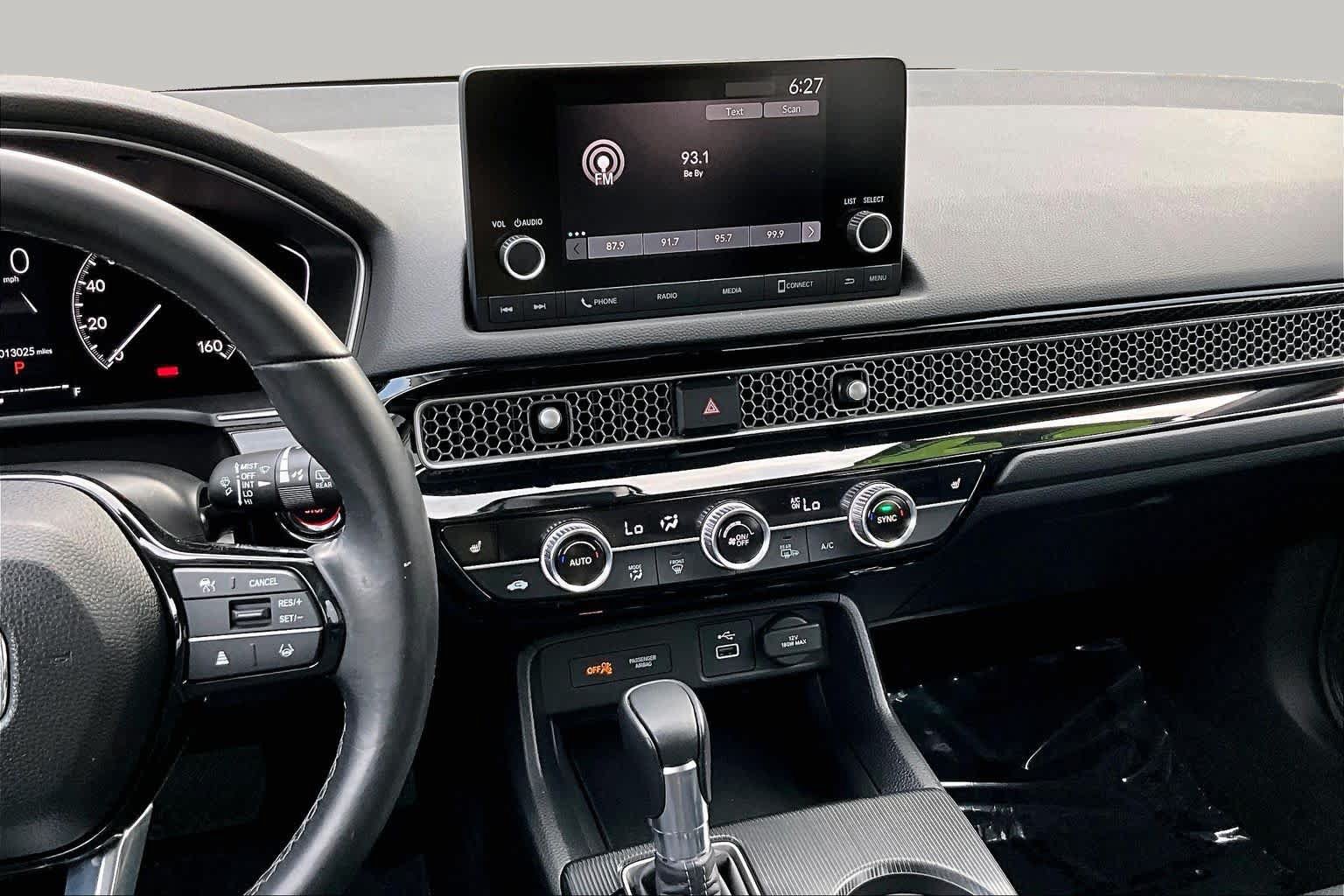 Used 2024 Honda Civic EX-L image 7