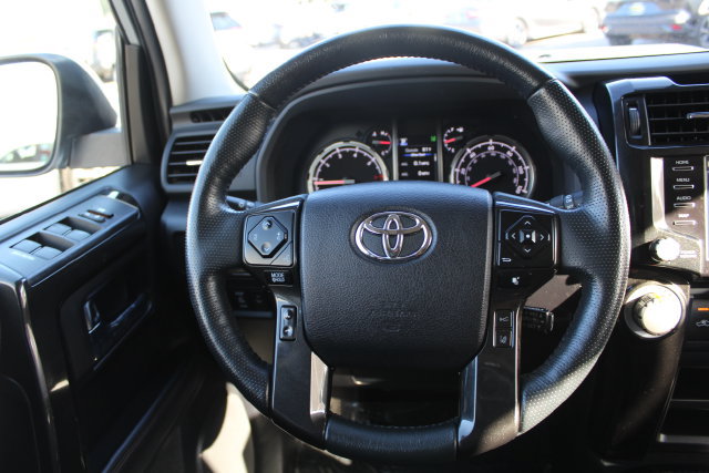 Certified 2024 Toyota 4Runner TRD Off-Road Premium w/ Moonroof Package AWD/4WD image 36