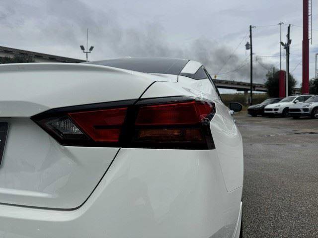 Used 2020 Nissan Altima 2.5 S FWD image 15