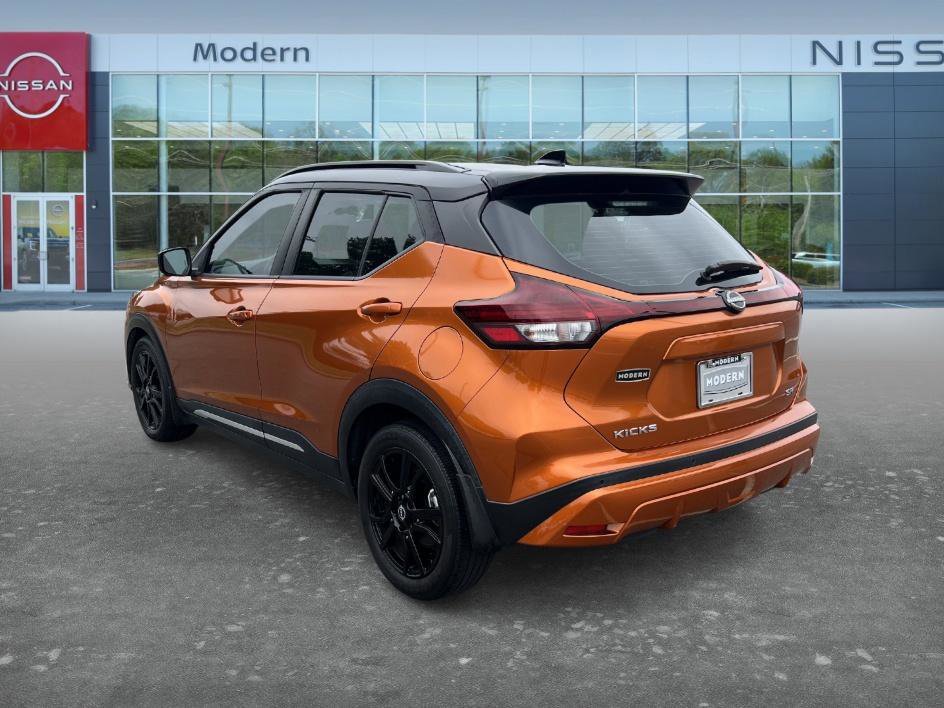 Certified 2023 Nissan Kicks SR w/ SR Premium Package FWD image 7