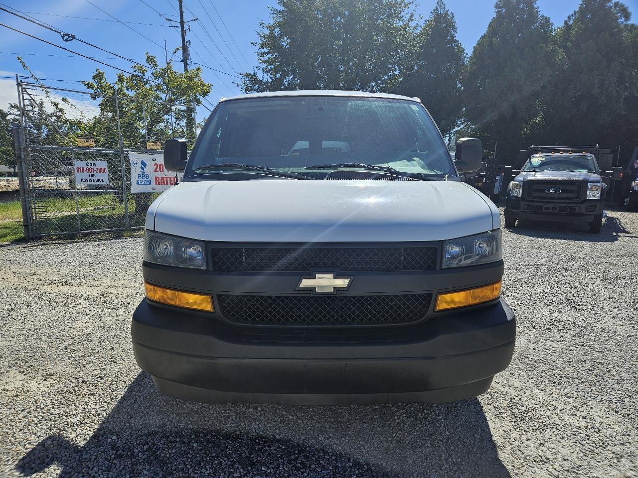 Used 2019 Chevrolet Express 3500 LS RWD image 8