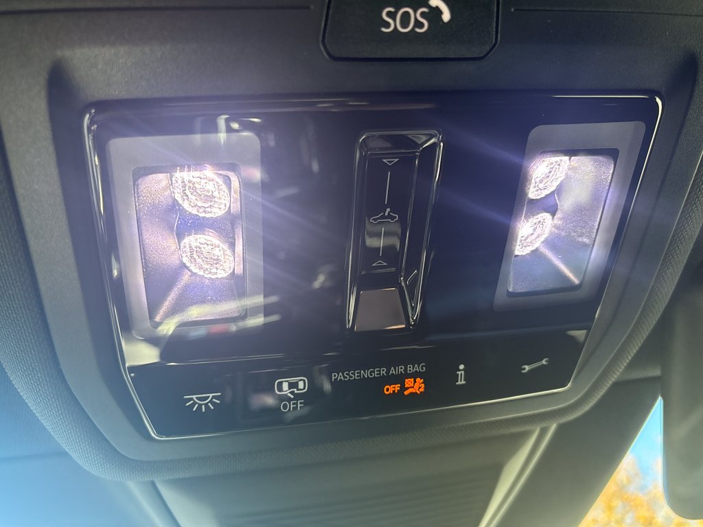 New 2026 Volkswagen GTI SE FWD image 17
