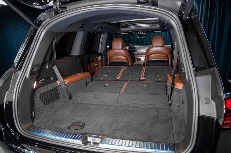 New 2026 Mercedes-Benz GLS 580 4MATIC image 8