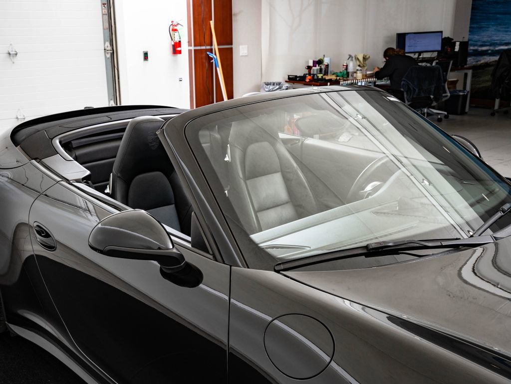 Used 2013 Porsche 911 Carrera 4S image 26