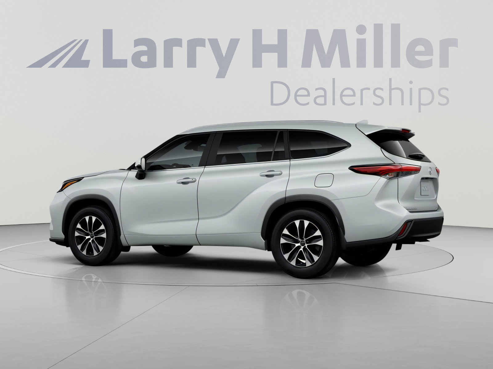 New 2026 Toyota Highlander XLE AWD/4WD image 5
