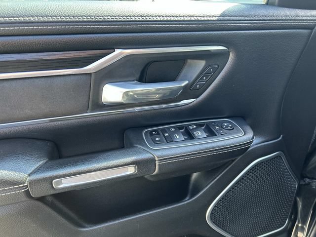 Used 2023 RAM 1500 Laramie AWD/4WD image 12