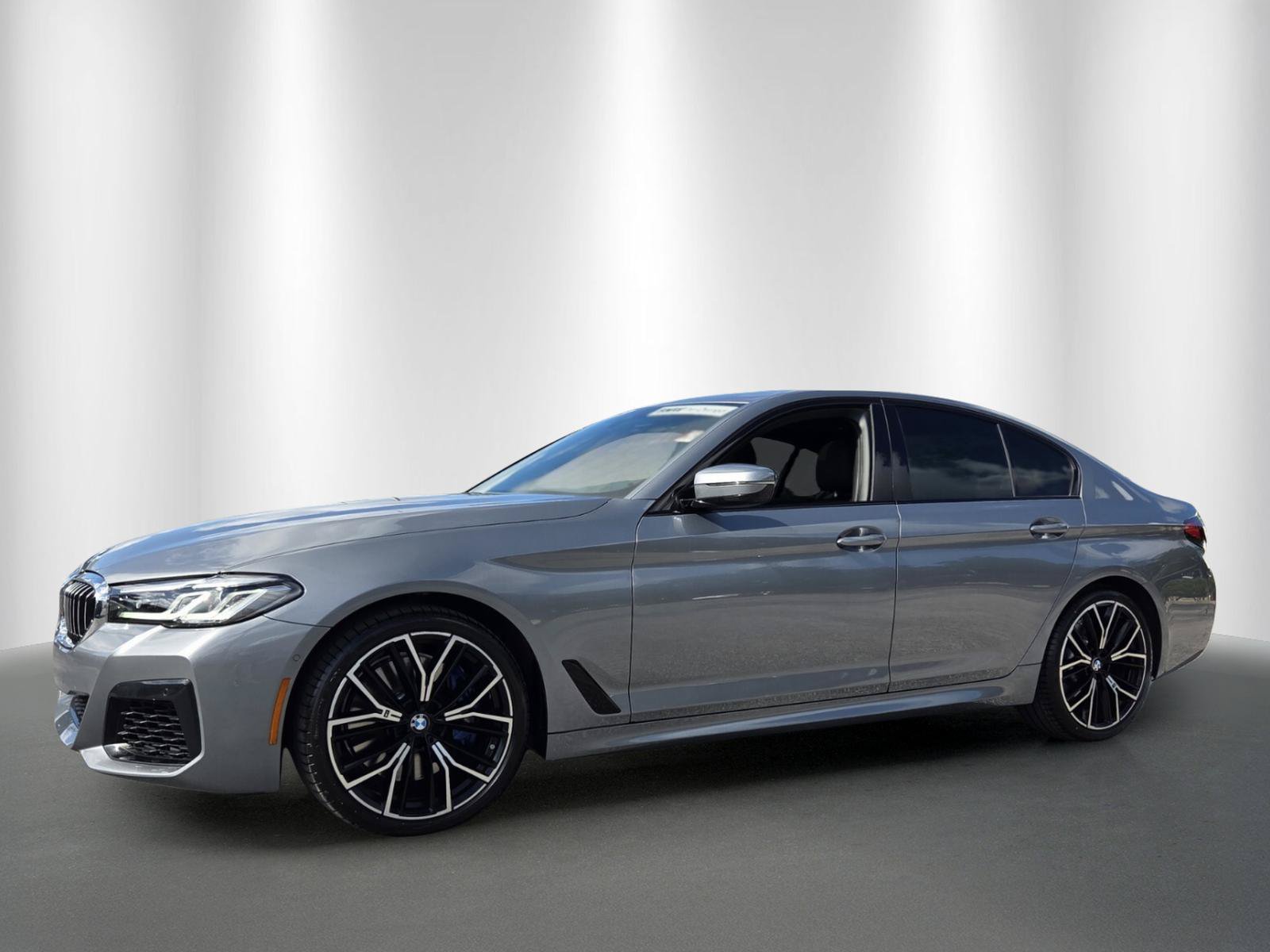 Certified 2023 BMW 540i w/ M Sport Package RWD image 3