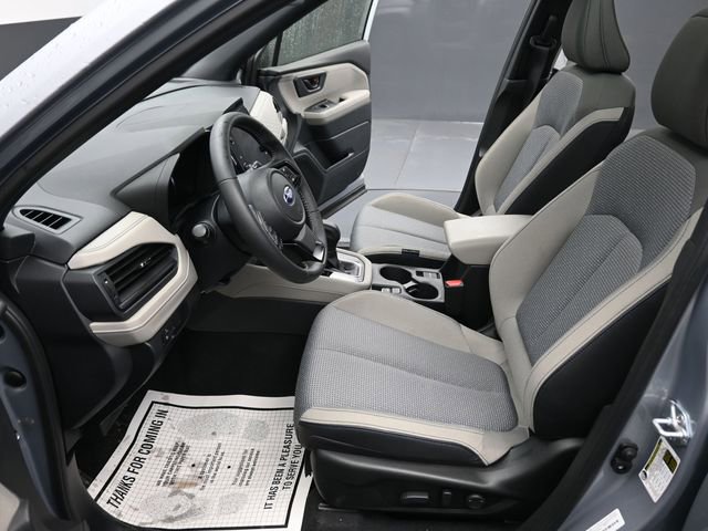 Used 2025 Subaru Forester Premium image 13