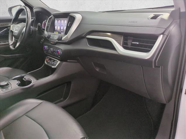 Used 2024 GMC Terrain SLT image 14