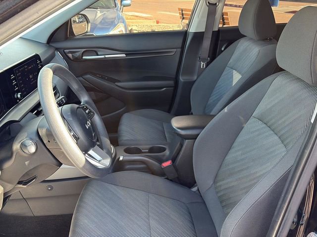 Used 2024 Kia Seltos LX image 6