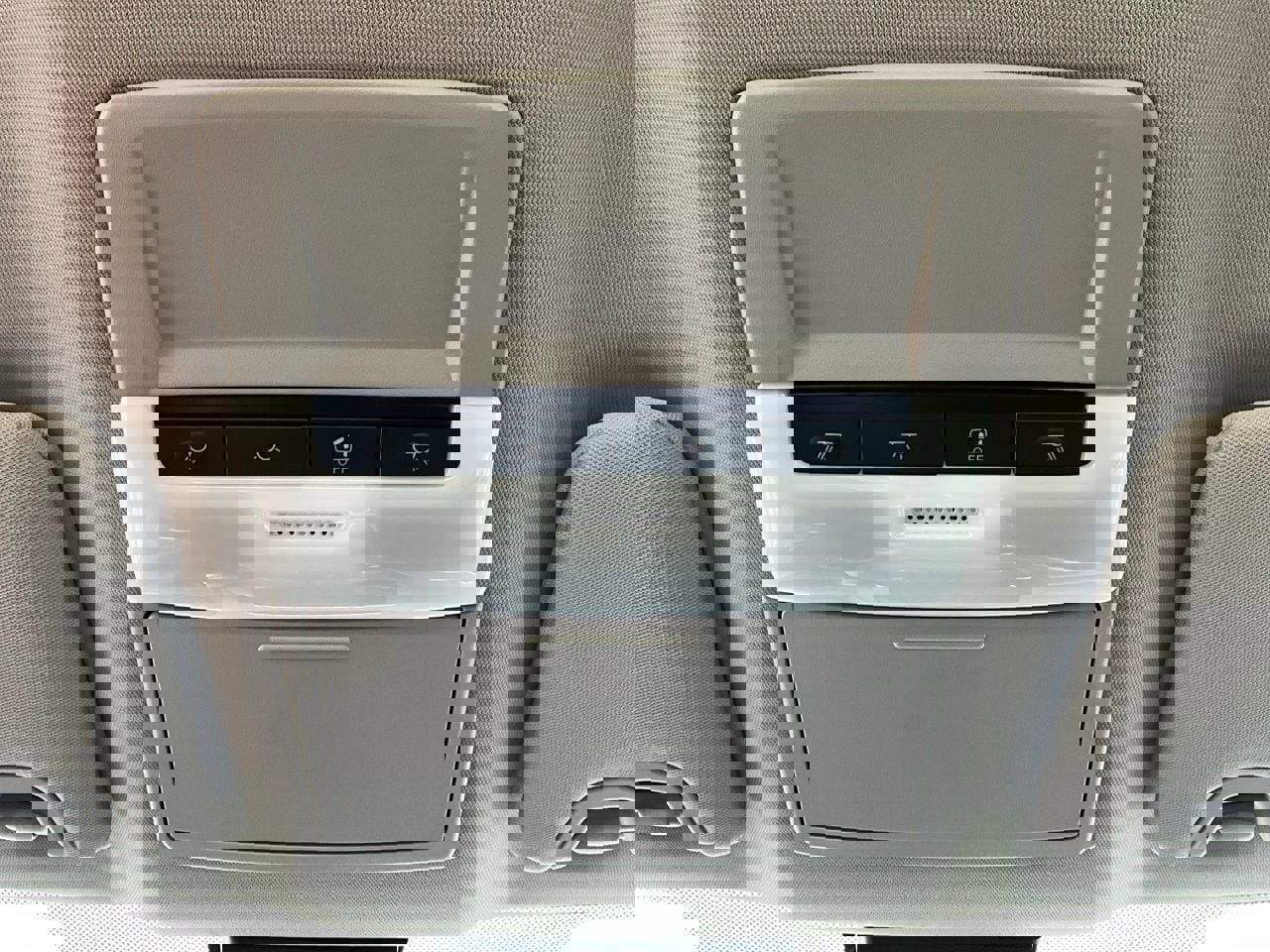 Used 2025 Nissan Altima 2.5 SR image 17