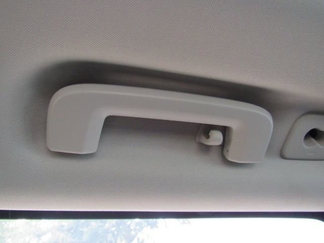 Used 2025 Volvo XC90 T8 Plus w/ Protection Package Premier image 37