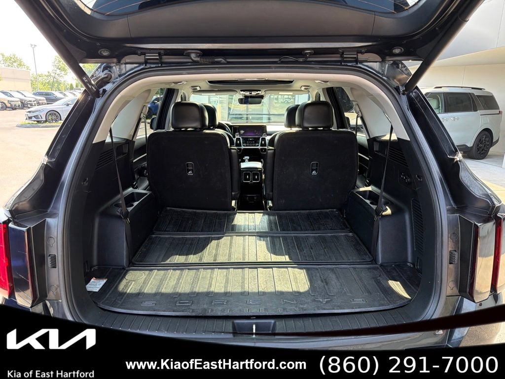 Certified 2023 Kia Sorento SX AWD/4WD image 16